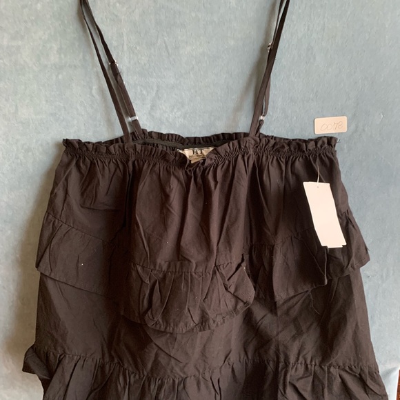 HT 360 COLLECTIBLE Tops - HT 360‎ Collectible Black Women's Top layer ruffle crop. Size S